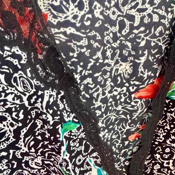 Vintage BARBIZON  SATIN Wrap ROBE Short Kimono Tie SHINY Liquid Silky Small-Med - Picture 4 of 6